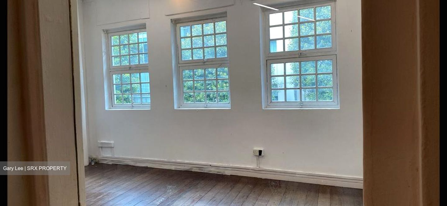South Bridge Road (D1), Office #567485361